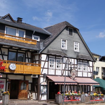 Außenansicht des Gästehaus Dorf Alm