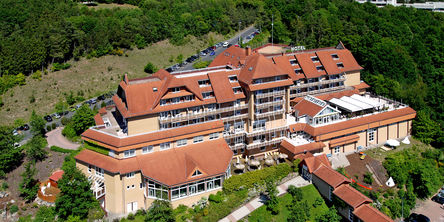 Außenansicht des Göbel's Hotel Rodenberg