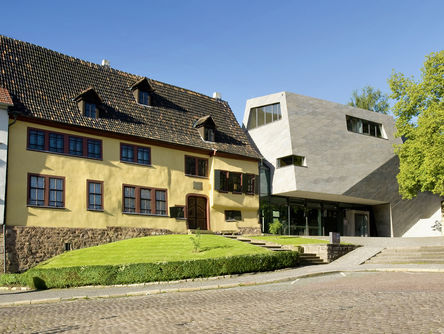 Das Bachhaus in Eisenach wurde 1907 zu Ehren des weltbekannten Eisenacher Komponisten Johann Sebastian Bach eröffnet.