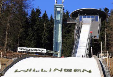 Bild zur News: Tolles Wetter und super Stimmung beim Weltcup in Willingen