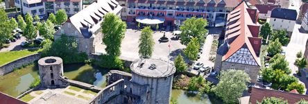 Blick von oben auf das Göbel's Schlosshotel Prinz von Hessen