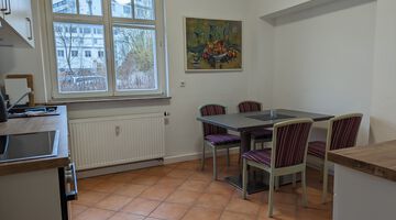 Küche und Esszimmer in Ferienwohnung Bad Wildungen