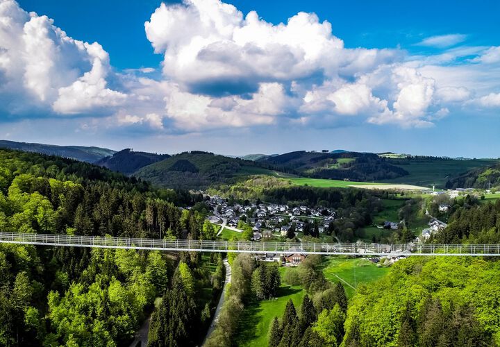 Blick auf den Skywalk und die umliegende Landschaft 