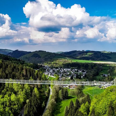 Blick auf den Skywalk und die umliegende Landschaft 