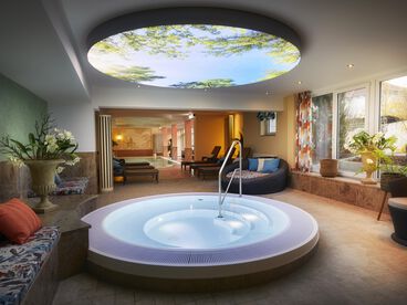 Wellness Whirlpool im Hotel Quellenhof