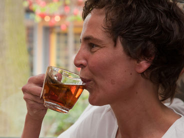 Tee trinken im Hotel Quellenhof