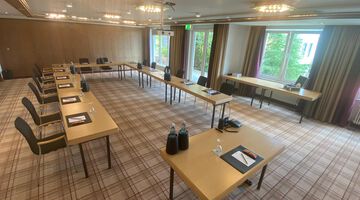 Großer Tagungsraum im Göbel's Tagungshotel Bad Wildungen