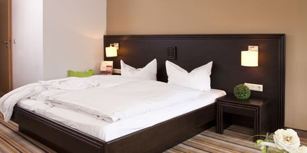 Die Doppelzimmer in Göbel's Hotel am Park laden durch ihre Wohlfühlatmosphäre zum Verweilen ein. 