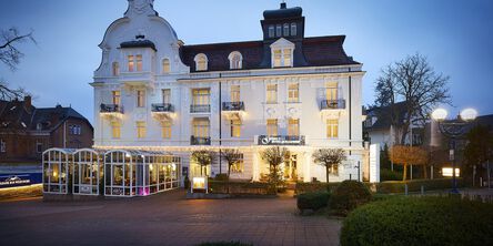 Außenansicht des Göbel's Hotel Quellenhof in Bad Wildungen